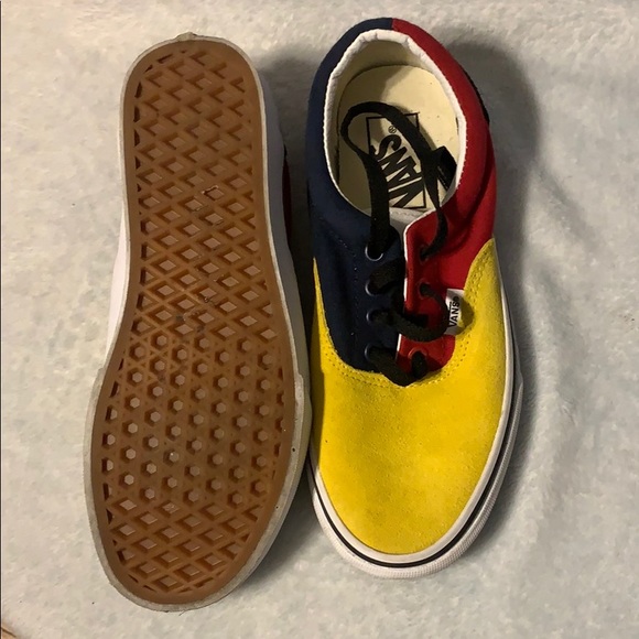 Kids Vans “Off The Wall” brand new size 5! - Picture 3 of 6